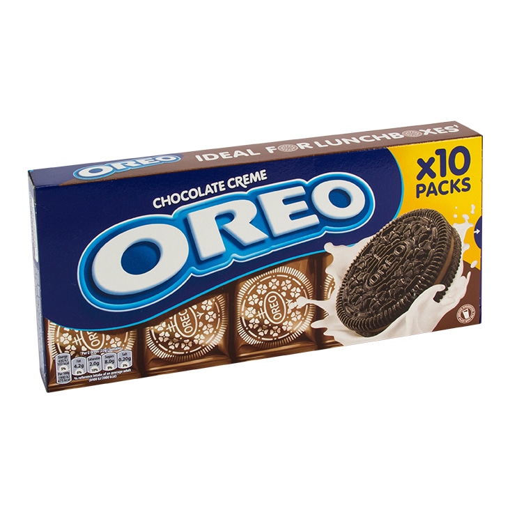 Oreo chocolate creme 10-pack box with basic clipping path for clean background removal.