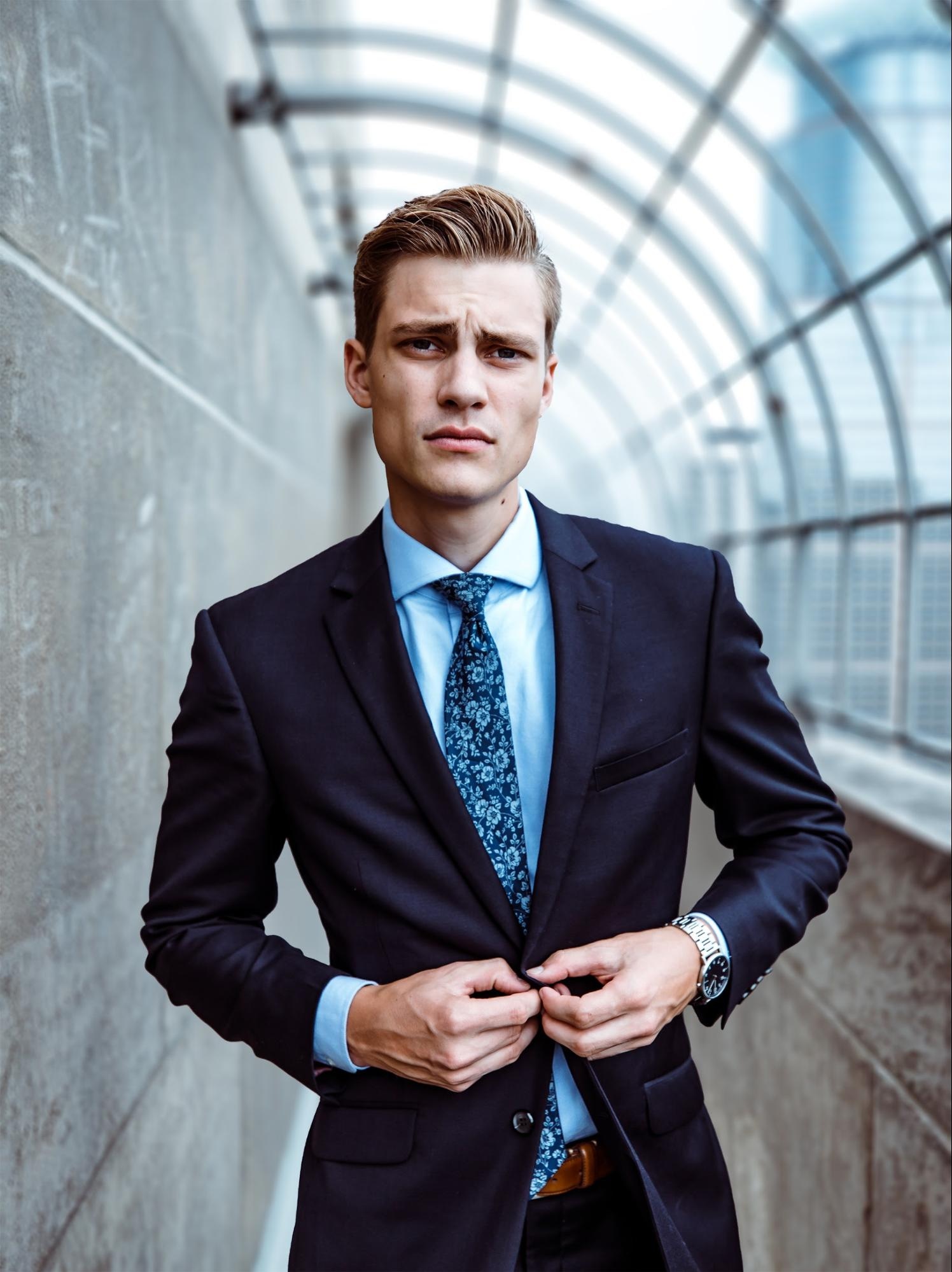 Final portrait with blurred background in Photoshop highlighting the subject